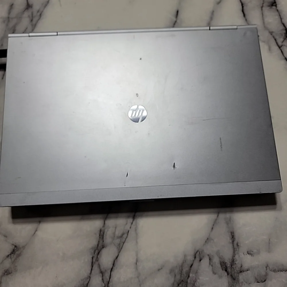 HP EliteBook 8470p Window's 7 Pro Working Missing Battery